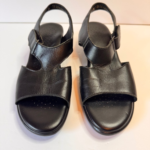 SAS Suntimer Black Leather Slingback Dress‎ Sandals Shoes Heels US WOMENS SZ 7 N - Picture 1 of 5